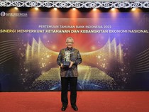 Konsisten Jaga Pertumbuhan Ekonomi, bank bjb Raih BI Award 2023