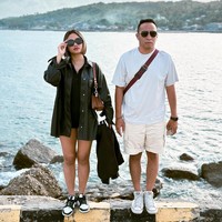 Marion Jola diketahui mengumumkan hubungan mereka secara resmi pada 14 Februari 2021, bertepatan dengan Hari Valentine. Foto: Instagram/@lalamarionmj