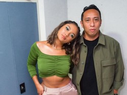 7 Potret Romantis Marion Jola dan Kekasih yang Beda Usia 15 Tahun