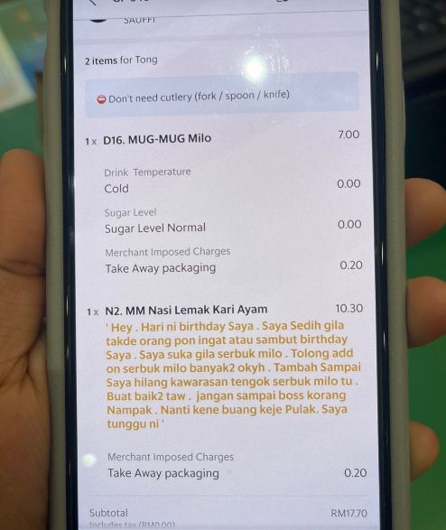 Pelayan Kebingungan Usai Terima Pesanan Nasi Lemak dengan Topping Milo