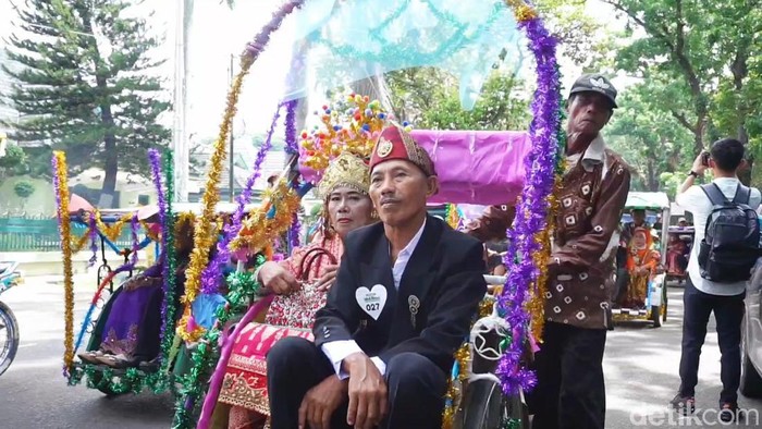 Nikah massal di Palembang.