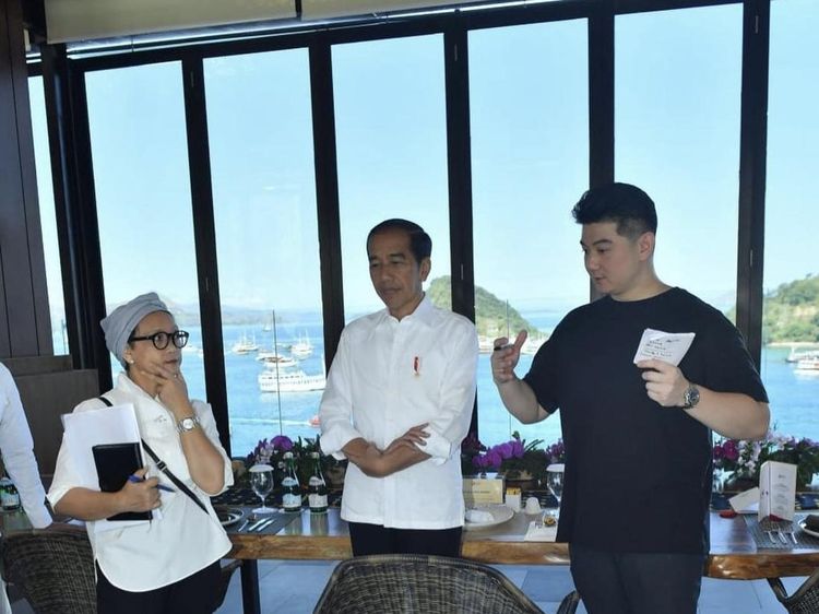 Potret Chef Arnold Poernomo Saat Siapkan Jamuan KTT hingga Kulineran Seru