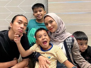 Alasan Enno Lerian Gak Kasih HP ke Anak