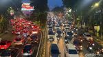 Kemacetan Parah di Surabaya Imbas Demo Buruh