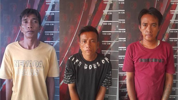 Tiga penodong sopir bus pariwisata di Monpera ditangkap.