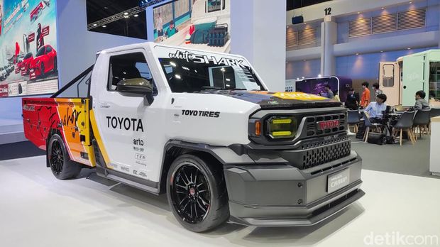 Toyota Hilux Champ di Thailand.