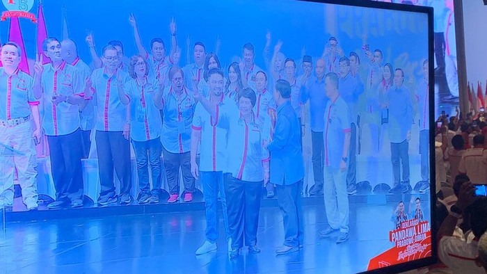 Adik Luhut Binsar Pandjaitan hadiri deklarasi Pandawa Lima dukung Prabowo-Gibran