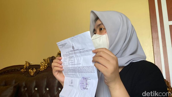 Apoteker inisial ZA (25) yang menjadi korban penganiayaan di Kendari.