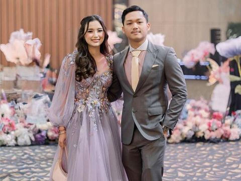 Azriel Hermansyah dan Sarah Menzel