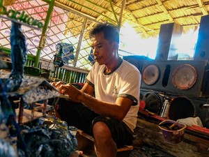 Sulap Sampah Pantai Jadi Kerajinan, Perajin Likupang: Bekas Jadi Doi