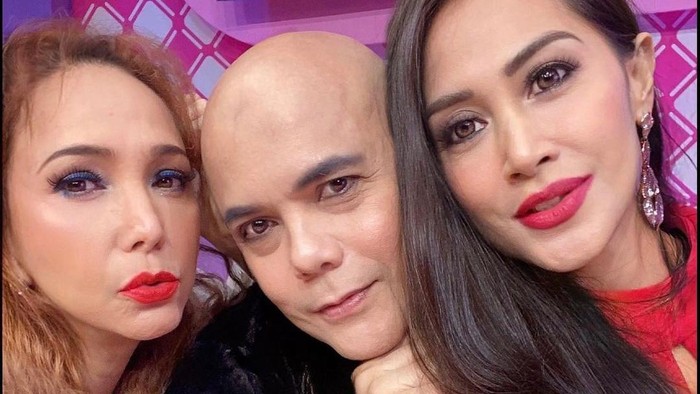 Diah Permatasari bersama Ozy Syahputra dan Kiki Fatmala.