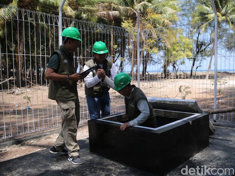 Ini Tempat Pertemuan Koneksi Kabel Laut dan Darat Palapa Ring di Waingapu