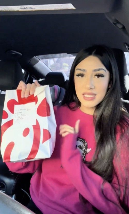 Keren! Wanita Ini Hasilkan Rp 3 Juta per Hari Dengan Jadi Sopir Antar Makanan