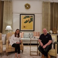 Dalam sebuah wawancara pada 4 Maret 2021, Kiki Fatmala menyebut mau menikah dengan pria berdarah Skotlandia dan Tiongkok itu karena merasa cocok dan bisa menerima kekurangan masing-masing. Foto: Instagram/@qq_fatmala