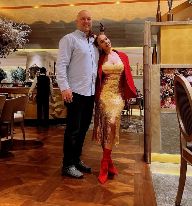 Kiki Fatmala dan Christopher telah menjalin hubungan asmara selama tujuh tahun sebelum memutuskan menikah.  Foto: Instagram/@qq_fatmala