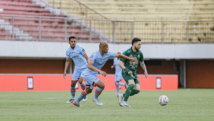 Laga RANS vs Persebaya