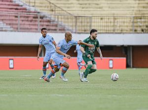 Respons Positif Uston Nawawi Soal Debut Robson Duarte dan Paulo Henrique