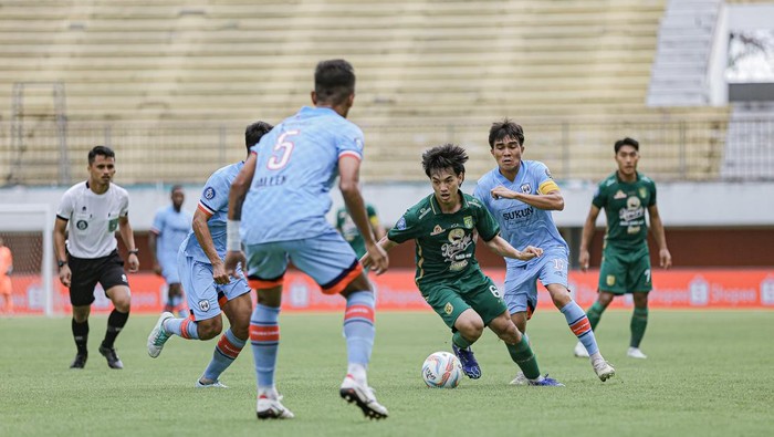 Laga RANS vs Persebaya