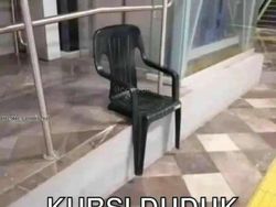 Meme Benar Tapi Salah, Awas Nyengir Sendiri