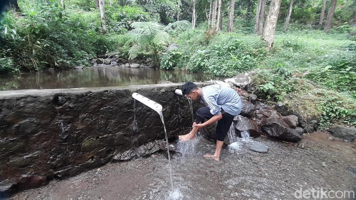 Menikmati udara segar di Cipadayungan Kabupaten Sumedang.