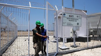 Sebagai informasi, Palapa Ring Timur mulai beroperasi sejak bulan Agustus 2019. Terbagi dalam 10 proyek yang menggunakan Fiber Optik dan 5 proyek yang menggunakan Microwave yang menghubungkan Nusa Tenggara Timur, Maluku dan Papua.  