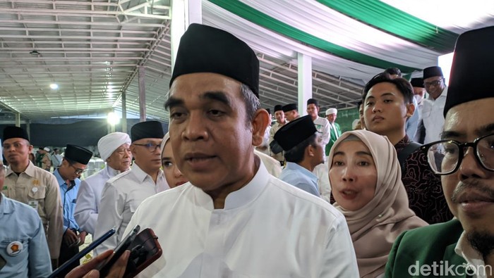 Wakil Ketua Tim Kampanye Nasional (TKN) pasangan Prabowo Subianto dan Gibran Rakabuming Raka, Ahmad Muzani ditemui di Ponpes NW Anjani Lombok Timur, Jumat (1/12/2023). Foto: (Ahmad Viqi/detikBali).