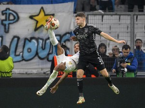 Marseille Vs Ajax: Aubameyang Bikin Gol Salto dan Hat-Trick!