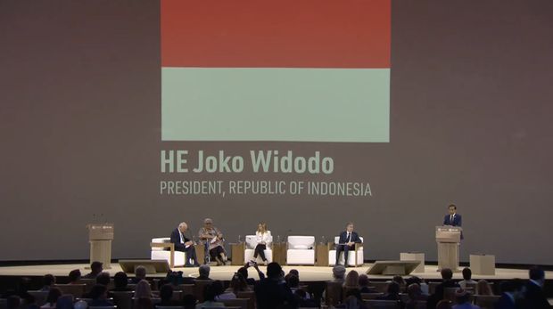Presiden Joko Widodo saat memberikan pemaparan di COP28, Dubai pada Jumat (1/12/2023). (Tangkapan Layar Youtube COP28 UAE)