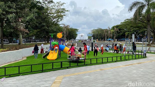 Taman Monumen Perjuangan (Monju) di Kota Bandung
