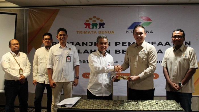 Trimata Benua Perluas Jangkauan Bisnis Produksi Energi Fosil Perusahaan tambang batubara Sumatera Selatan, PT Trimata Benua (TB) memperluas jangkauan bisnis produksi energi fosil dengan menyepakati nota kesepahaman bersama Pertamina EP di Banyuasin, Sumatera Selatan pada 30 November 2023
