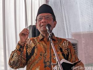 Mahfud Sebut Revisi UU MK Tak Ada Unsur Genting: Diusulkan DPR