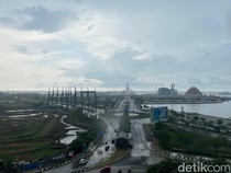 Cuaca Makassar Besok Minggu 17 April: Siang-Sore Hujan Ringan-Malam Berawan
