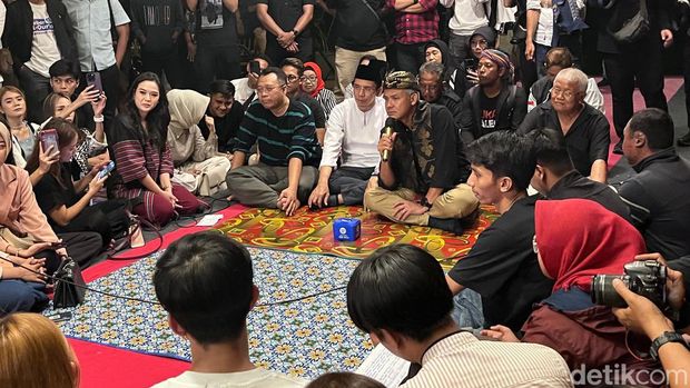 Jubir Timnas AMIN hadiri kampanye Ganjar Pranowo di Lombok, NTB.