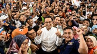 Acara tersebut dihadiri ribuan relawan se-Kota Tangerang dari partai pengusung pasangan Capres-Cawapres Anies Baswedan dan Muhaimin Iskandar. 