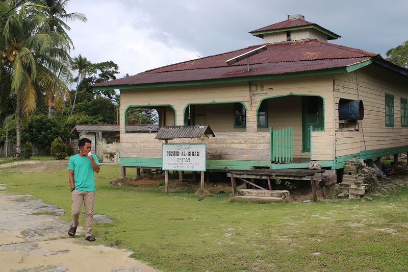 Kampung Segeram di Natuna