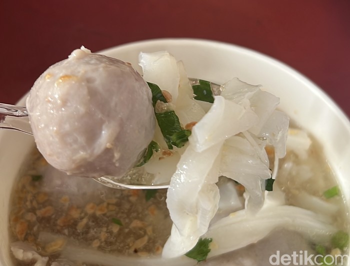 Kenyal Garing Bakso Gepeng Bewok Yang Viral Di Gading Serpong