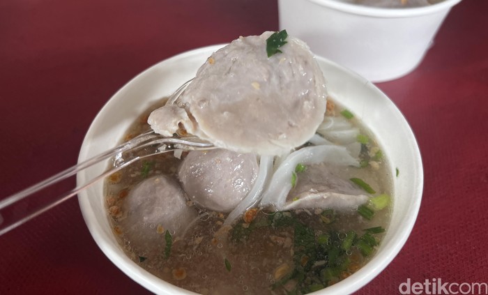 Kenyal Garing Bakso Gepeng Bewok Yang Viral Di Gading Serpong