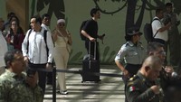 Pada tahun pertama ini rencananya akan dimulai dengan menjaring 700.000 penumpang, baik dalam negeri maupun luar negeri.