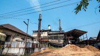 Pabrik Gula Tasikmadu. Dikutip dari kemendikbud, Pabrik Gula (PG) Tasikmadu merupakan satu dari sejumlah pabrik gula yang didirikan pada masa kolonial Hindia Belanda dan masih bertahan sampai saat ini. Sekarang, PG Tasikmadu berada dalam pengelolaan PT Perkebunan Nusantara (PTPN) IX. (dok. Kemendikbud)