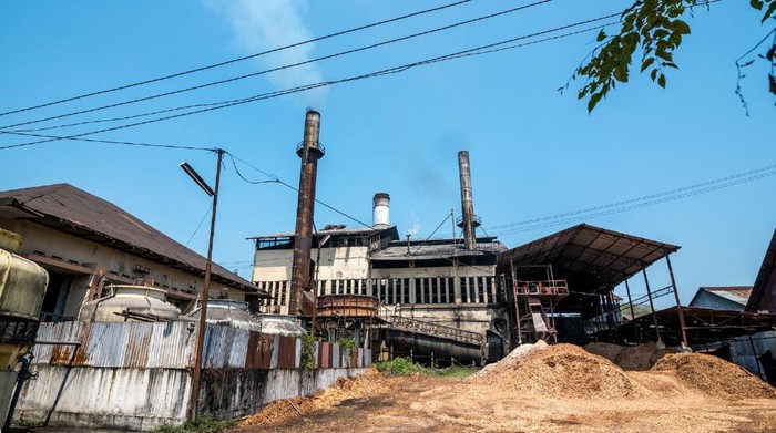 Pabrik Gula Tasikmadu. Dikutip dari kemendikbud, Pabrik Gula (PG) Tasikmadu merupakan satu dari sejumlah pabrik gula yang didirikan pada masa kolonial Hindia Belanda dan masih bertahan sampai saat ini. Sekarang, PG Tasikmadu berada dalam pengelolaan PT Perkebunan Nusantara (PTPN) IX.