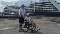 Kapal Pesiar Azamara Journey ini memiliki panjang 181 meter dan lebar 25 meter.