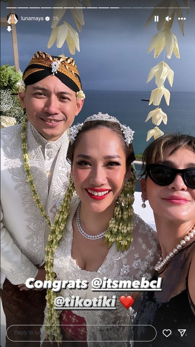 Cukup banyak sesama selebriti yang menghadiri akad nikah BCL dan Tiko seperti Luna Maya, Maia Estianti, dan Aming. Foto: Instagram @itsmebcl