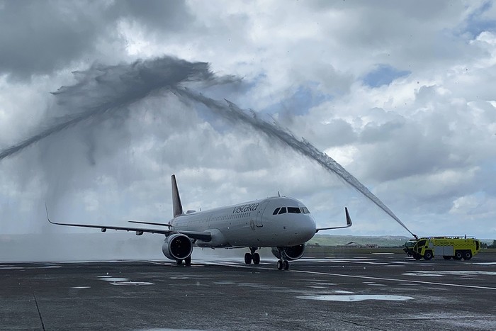Pesawat Vistara rute Delhi-Bali-Delhi mendarat di Bali