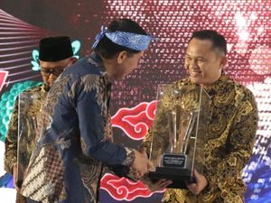 Sukses Kendalikan Inflasi, Kota Tasikmalaya Diganjar Penghargaan