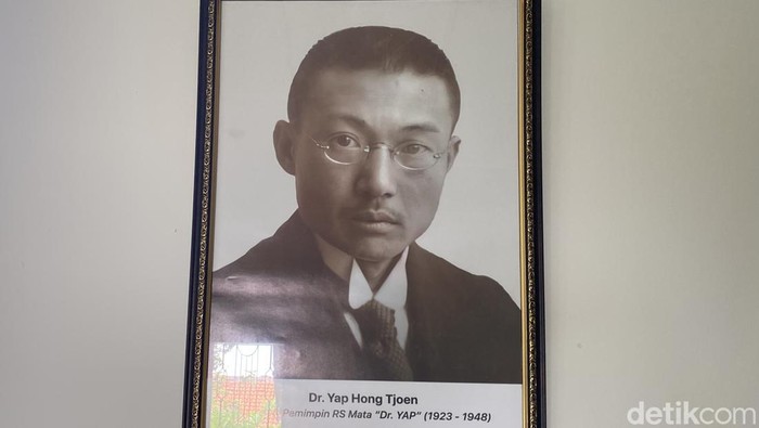 Potret Dr Yap Hong Tjoen.