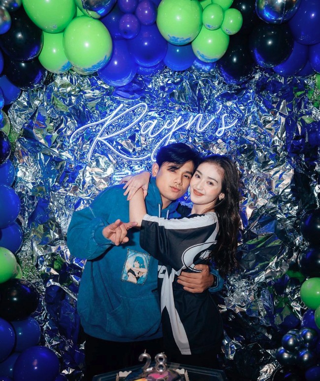Ranty Maria dan Rayn Wijaya sering membagikan foto kemesraan mereka di Instagram. Keduanya telah menjalin hubungan asmara selama kurang lebih 3 tahun. Foto: Instagram @rantymaria