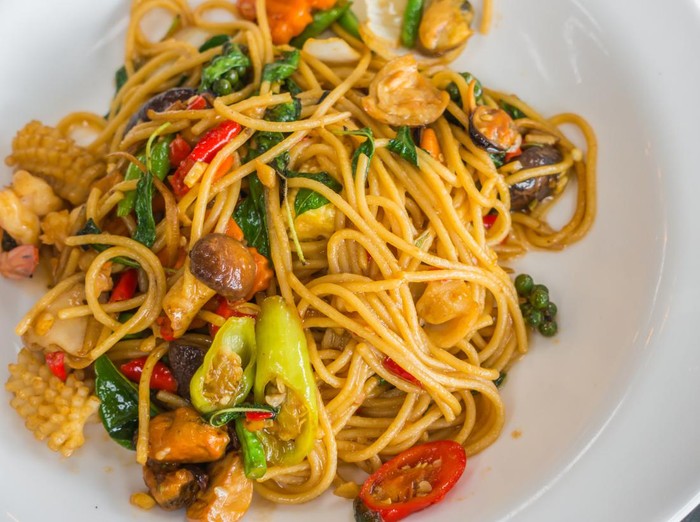 Resep Spaghetti Tumis Seafood dan Cabe