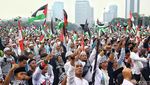 Ribuan Warga Gelar Aksi Munajat Kubro 212 di Monas