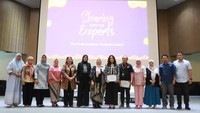 Wakil Dekan FIKOM Universitas Esa Unggul DR. Erna Febriani, S.Si., M.Si., mengatakan, kegiatan ini merupakan agenda untuk meningkatkan Indeks Kinerja Utama (IKU) yang menekankan kontribusi pada mahasiswa, institusi pendidikan dan sivitas akademik, untuk mengisi posisi yang diperlukan industri.