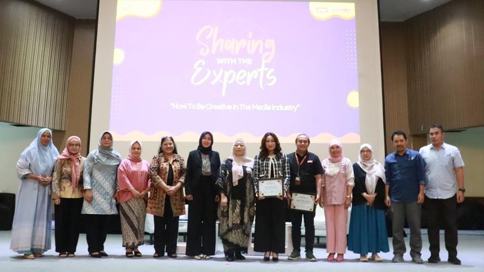 Fakultas Ilmu Komunikasi (FIKOM) Universitas Esa Unggul menggelar kompetisi Presenter Hunt 2023. Acara ini bertujuan untuk menjaring lebih banyak talenta muda kreatif.